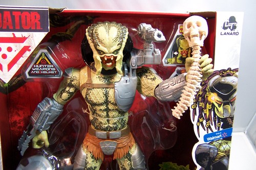 Human skull spine predator - skull,